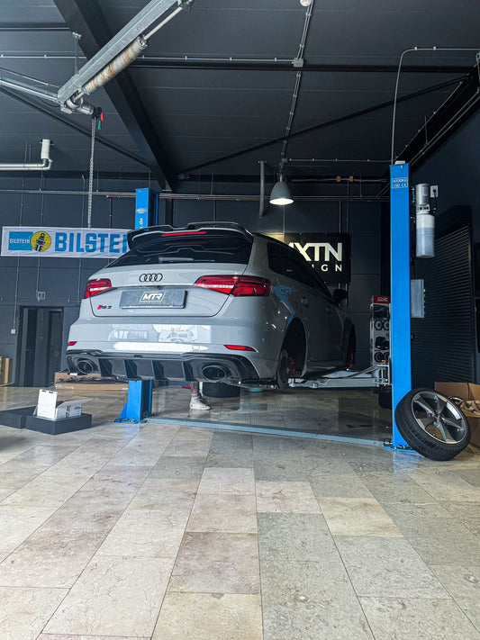 RacingLine big brake kit gemonteerd Audi RS3 8V 2019