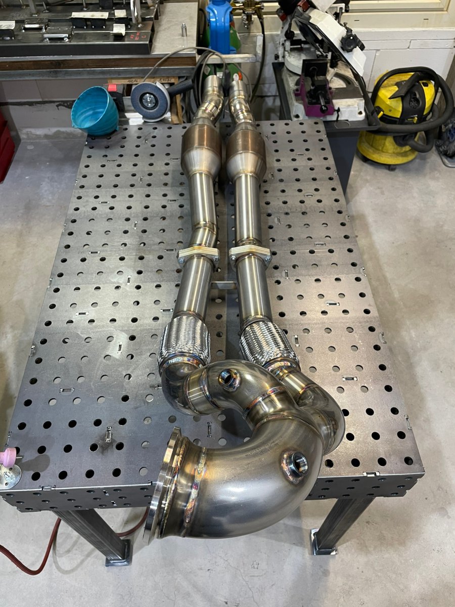 MTR handgeschweißtes 90/70 mm Downpipe Audi RS3 8V2, 8Y, TTRS 8S