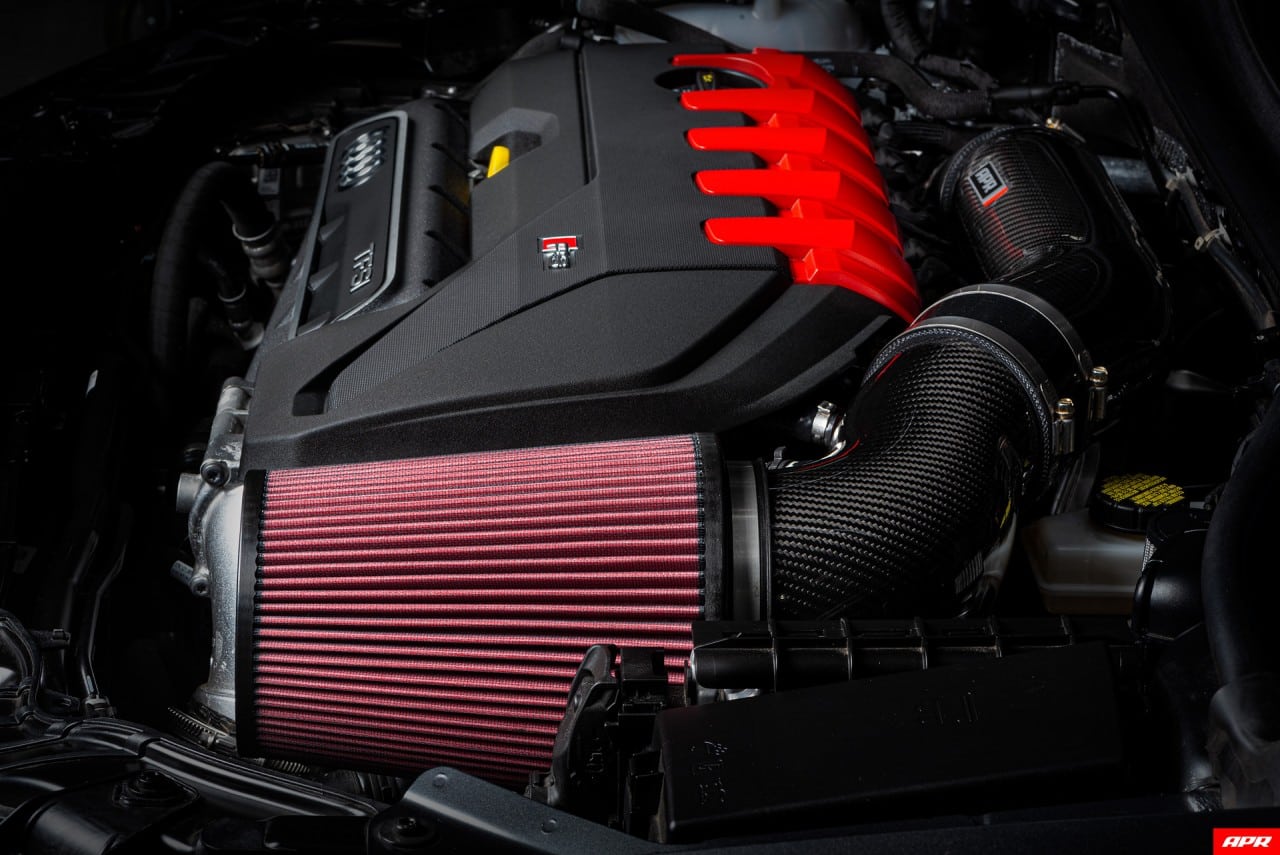 Admission d'air en fibre de carbone APR Audi RS3 8V/8Y, TTRS 8S, RSQ3 F3 DAZA/DNWA