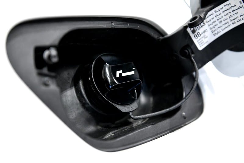 RacingLine Billet Tankdeckel / Tankdeckel Push & Twist VW, Audi, Seat, Skoda