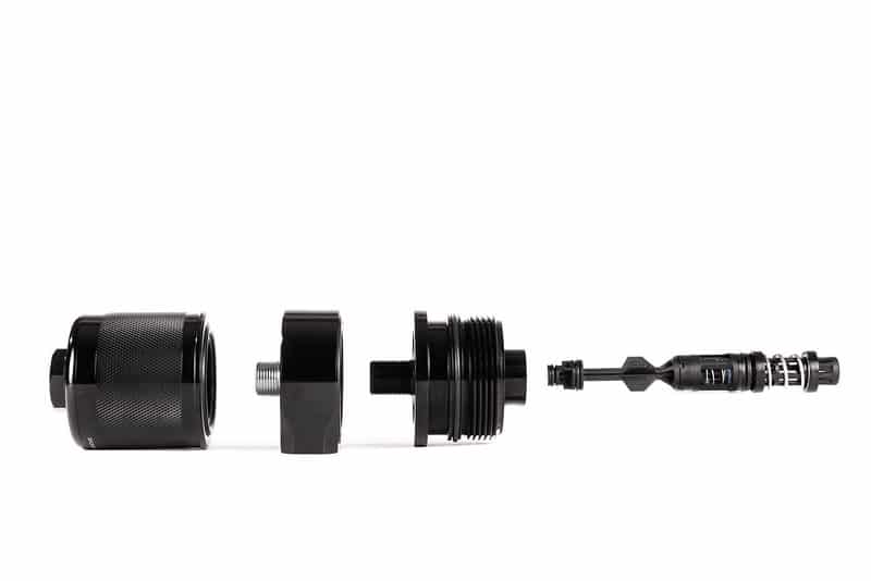 Refroidisseur d'huile RacingLine MQB 2.0TSI VW Golf 7/8 GTI/R, Leon Cupra, A3/S3 8V/8Y etc.