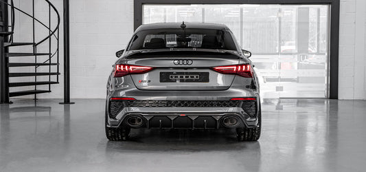 Diffuseur Carbone Urban Automotive Audi RS3 8Y Berline