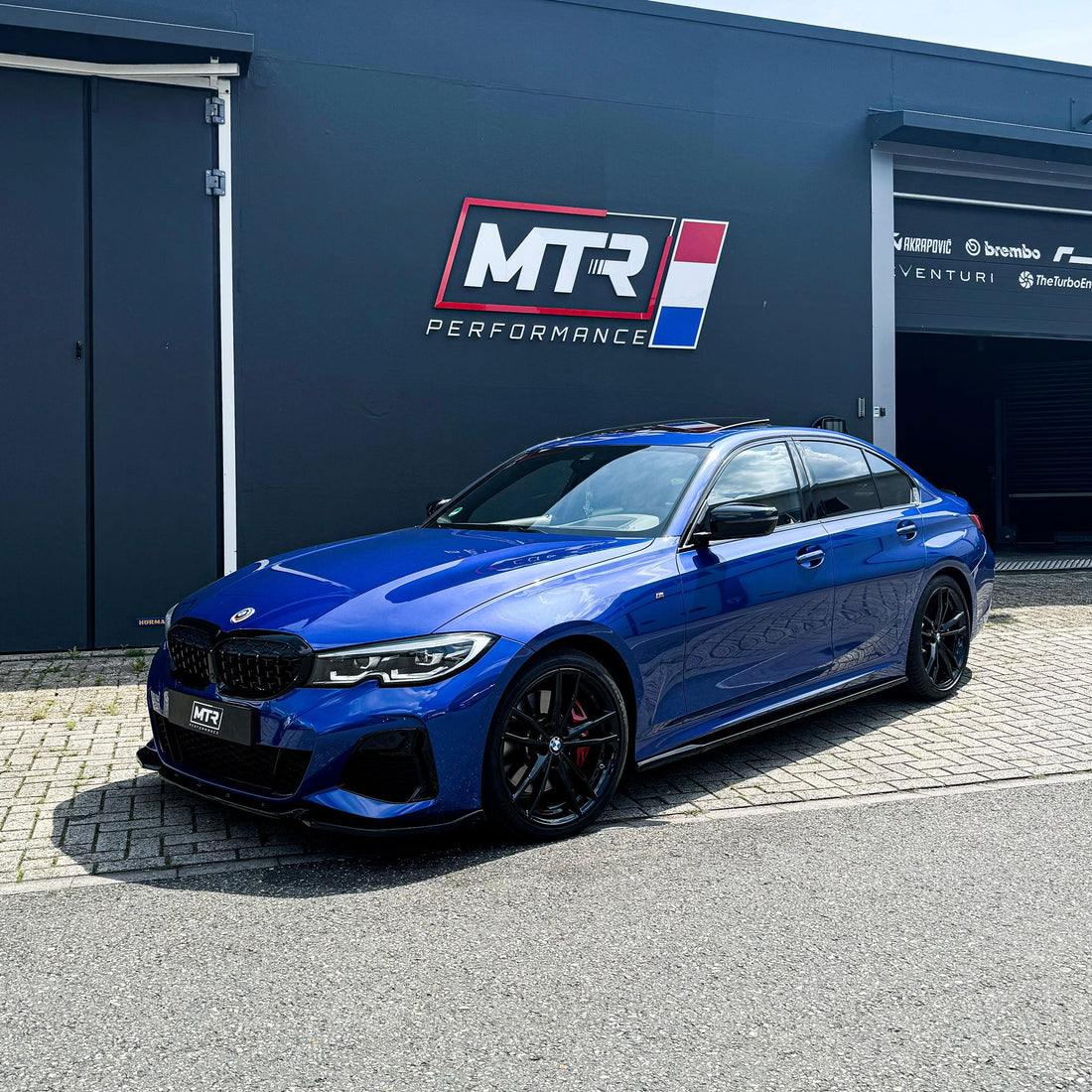 2022 BMW M340i xDrive body kit gemonteerd