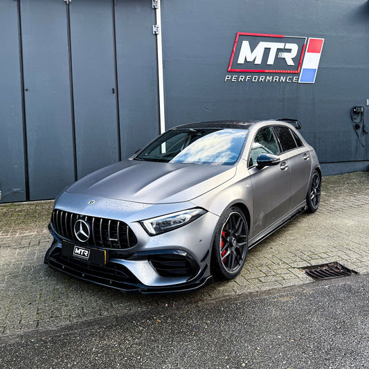 Mercedes-Benz A45S AMG body kit gemonteerd