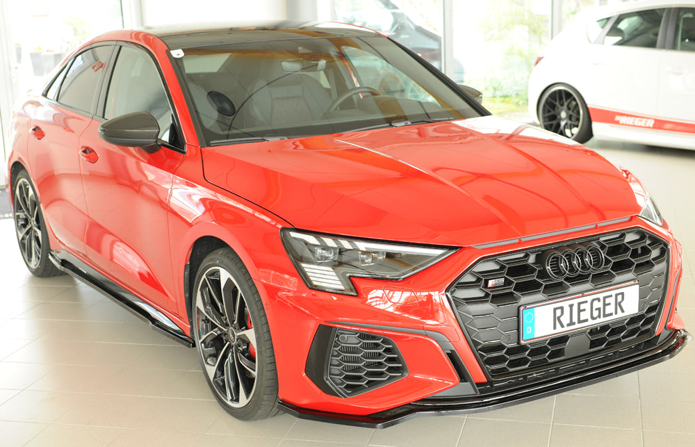 Bas de caisse Rieger pour Audi S3, A3 S-Line 8Y 2024+ - Noir brillant