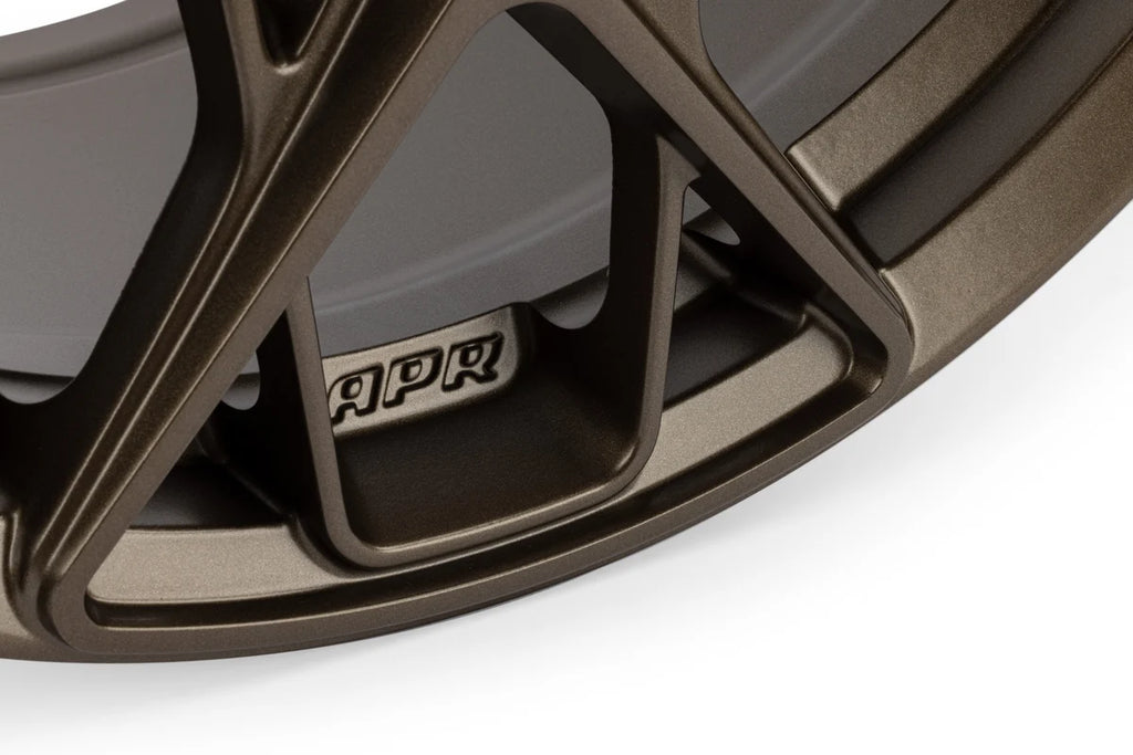 APR A01 Flow Formed 20" 5x112 ET37 Felge