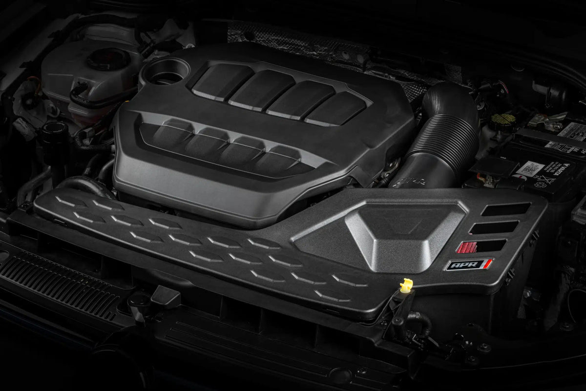 Kompletní systém sání vzduchu APR MQB 1.8/2.0TSI EA888.3 VW Golf MK7 GTI/R, S3, Leon 5F Cupra atd.