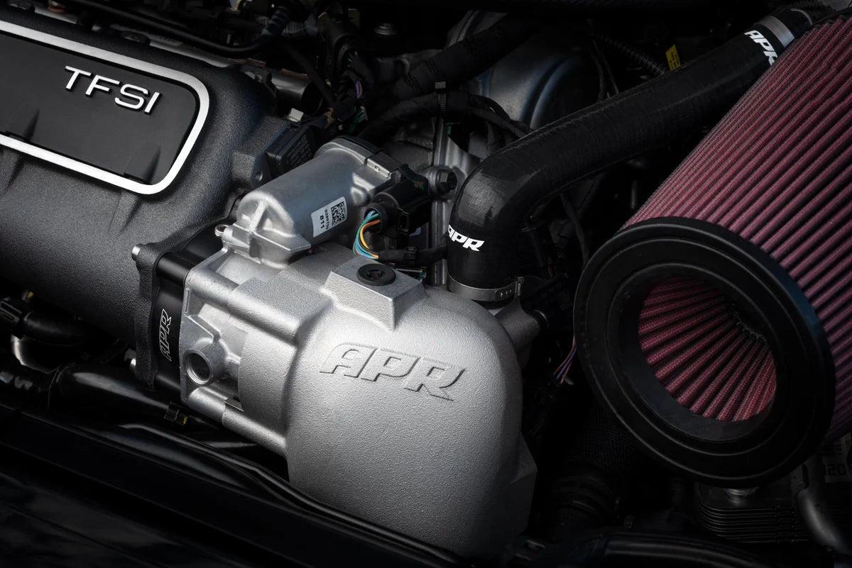 APR Charge-Pipe-Drosselklappen-Einlasskit für Audi RS3 8V/8Y, TTRS 8S, RSQ3 usw.