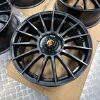 OZ Custom Superturismo Evoluzione Gloss Anthracite 5x112 19″ Set Velgen