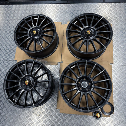 OZ Custom Superturismo Evoluzione Gloss Anthracite 5x112 19″ Felgensatz