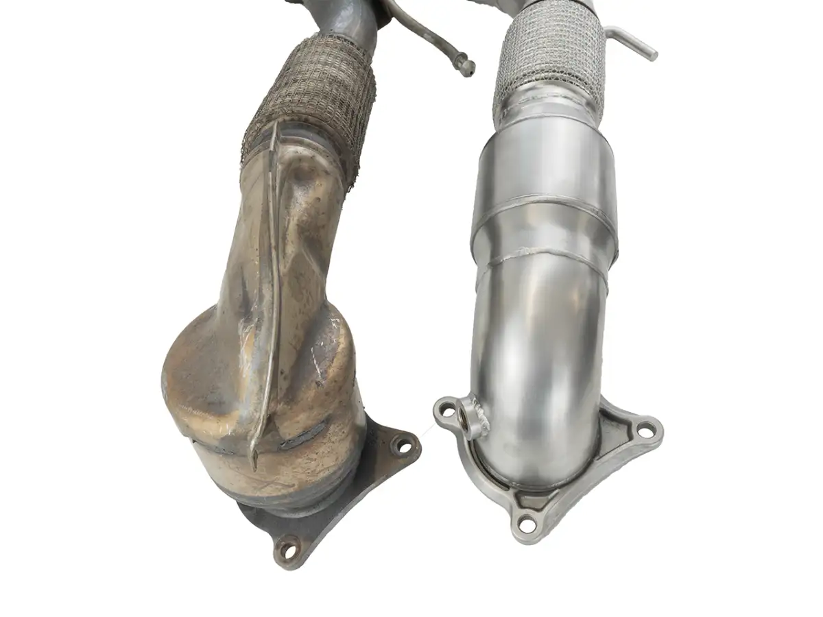 Bull-X Downpipe 3,5 bis 3 Zoll FWD – VW Golf 5+6 GTI/Scirocco/Audi A3 8P/Seat Leon 1P etc.