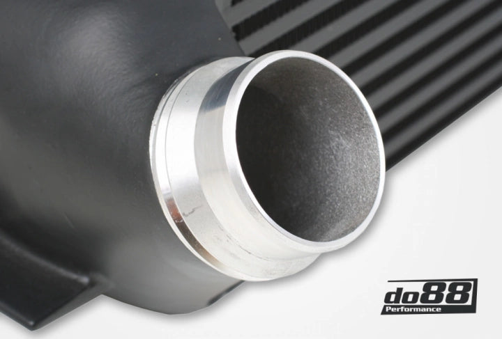 Zestaw intercoolera DO88 do BMW M135i, M235i, M2, 335i, 435i F20/F30/F87 itd.