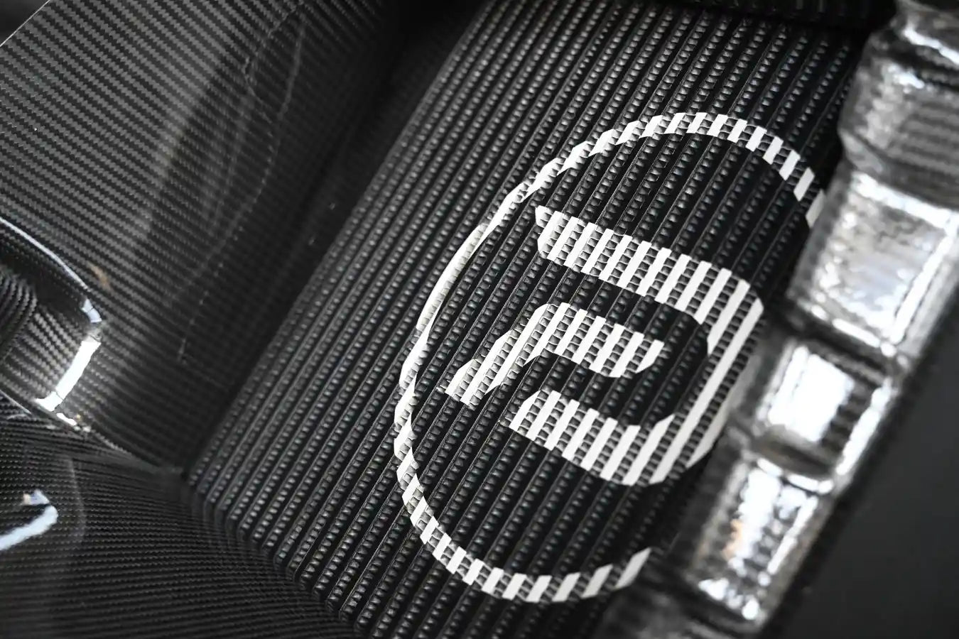 Power Division Intercooler Kit Audi RSQ8 4.0TFSI