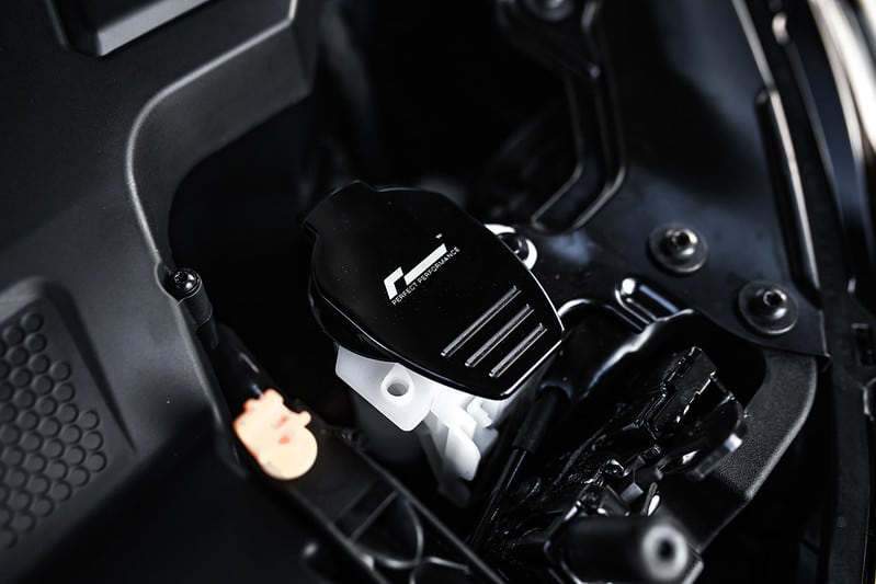 Bouchon de réservoir de lave-glace en billette RacingLine VW, Audi, Seat, Skoda etc.