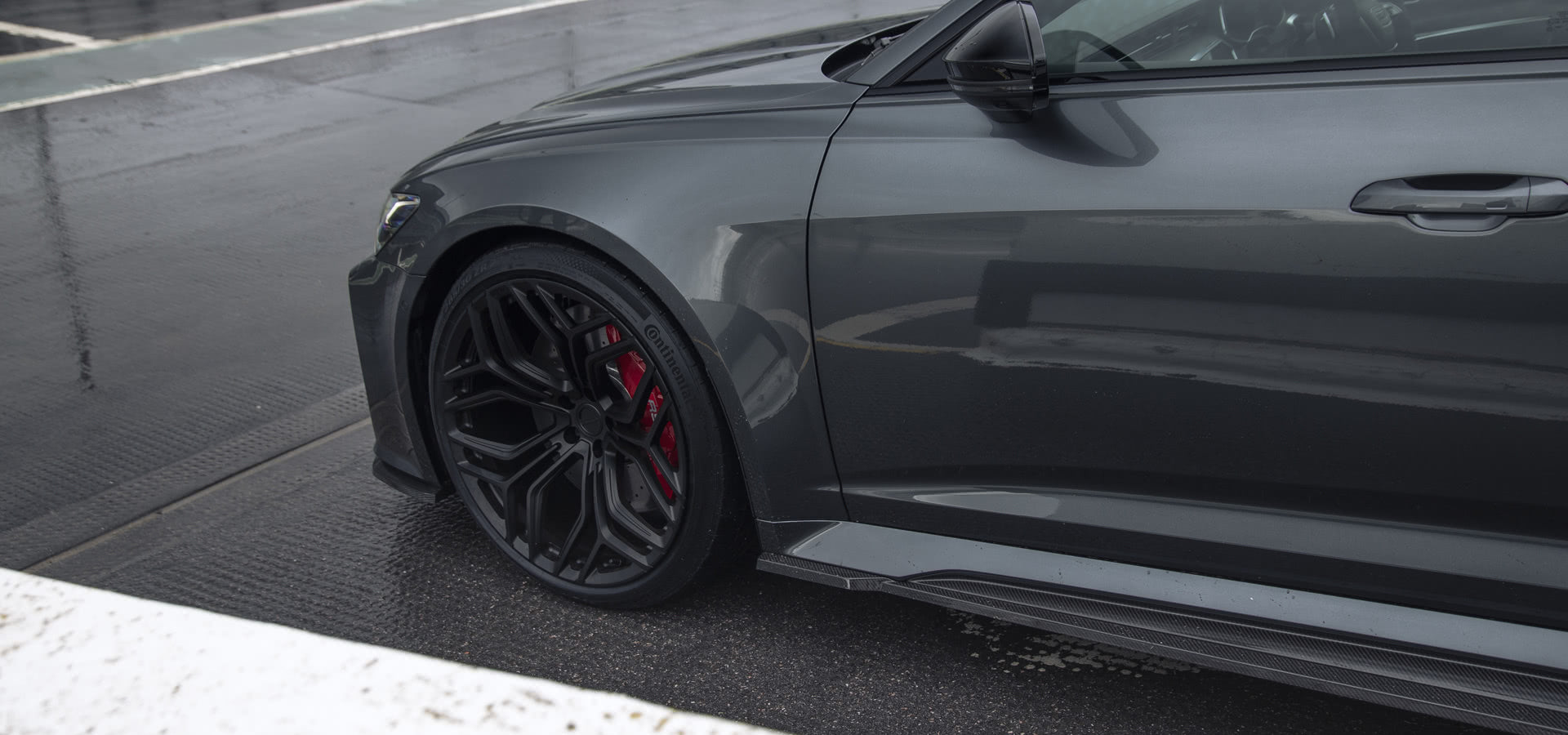 Urban Automotive Carbon Diffuser Side Skirt Audi RS6 C8
