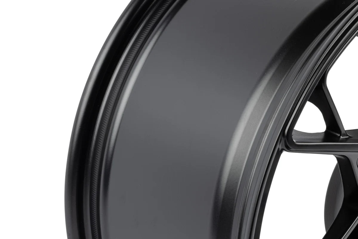 APR A01 Flow Formed 20" 5x112 ET37 Felge